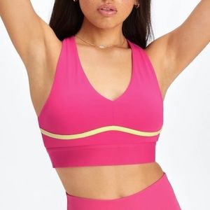 NWT Fabletics All Day Every Day Bra Plush Pink/Sprout